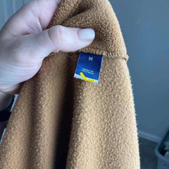 Old Navy Fleece Full Zip - Picture 4 of 4